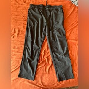 Like New~Men’s Nike DRI-FIT Pants size: XXL
